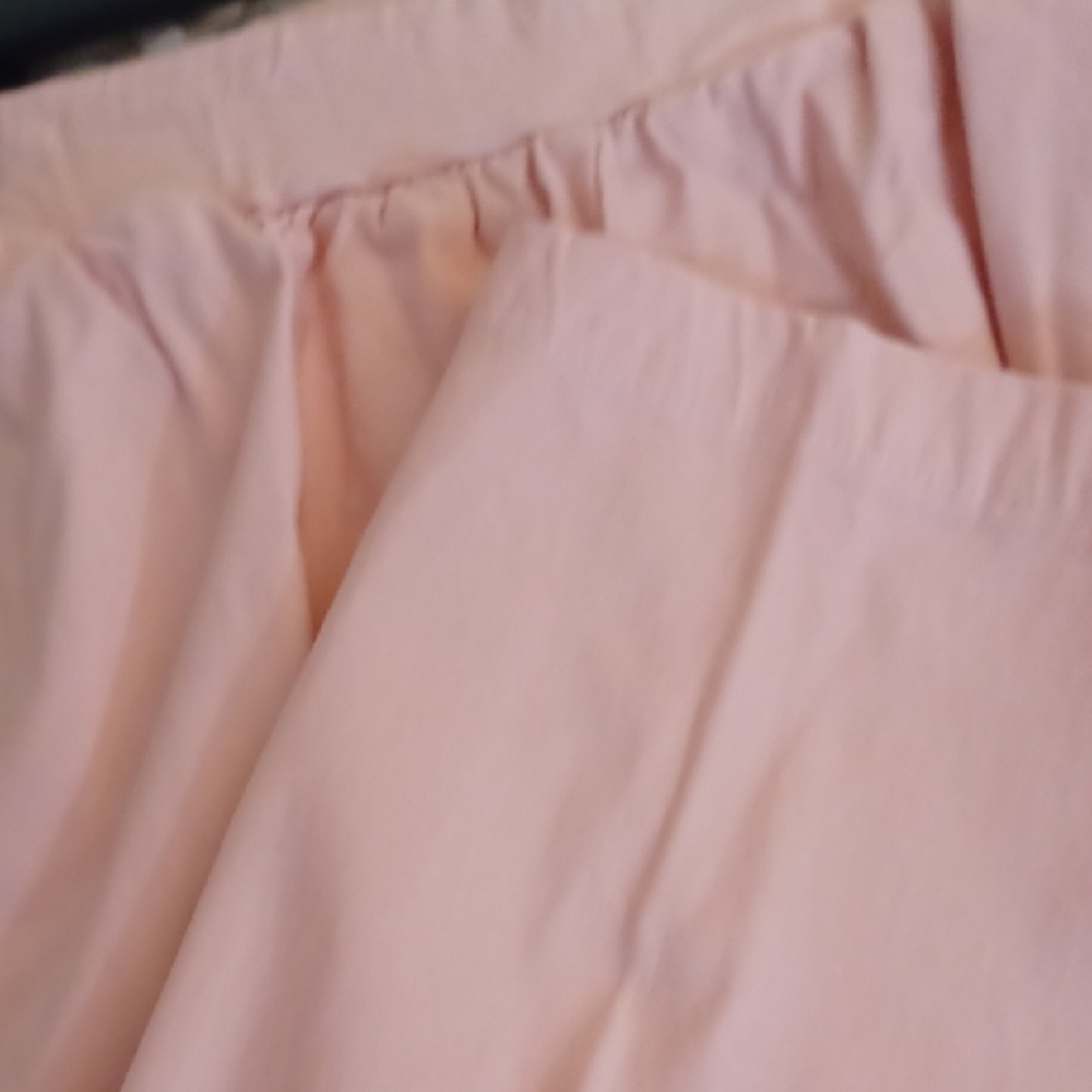 BonWorth Light Pink Lace Top And Matching Soft Capri Pants - Picture 6 of 15